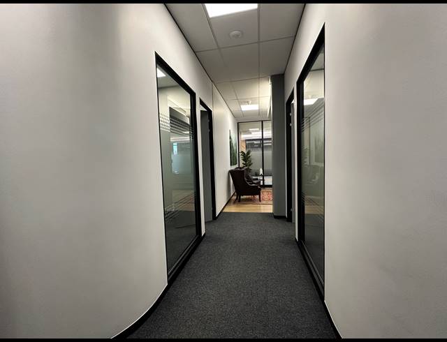 167M² OFFICE TO LET IN DORINGKLOOF